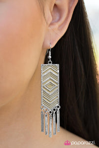 Lone Star - Paparazzi Green Earring - BlingbyAshleyNicole